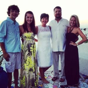 Meet your Posher, Liane